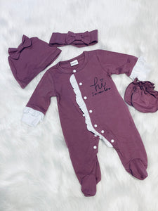 Hi I’m New Here 5 pc Newborn Set