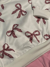 Load image into Gallery viewer, Leopard Pink Bow &amp; Leggings 2pc Set